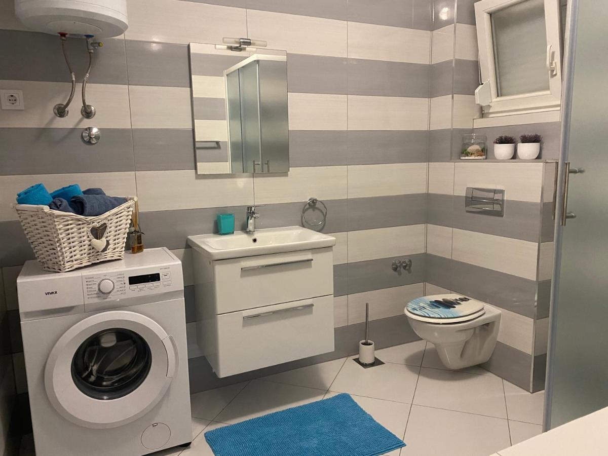 Apartment Tina Рогозница Экстерьер фото